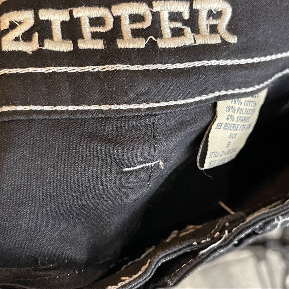 Zipper Jeans - Picture 8 of 9